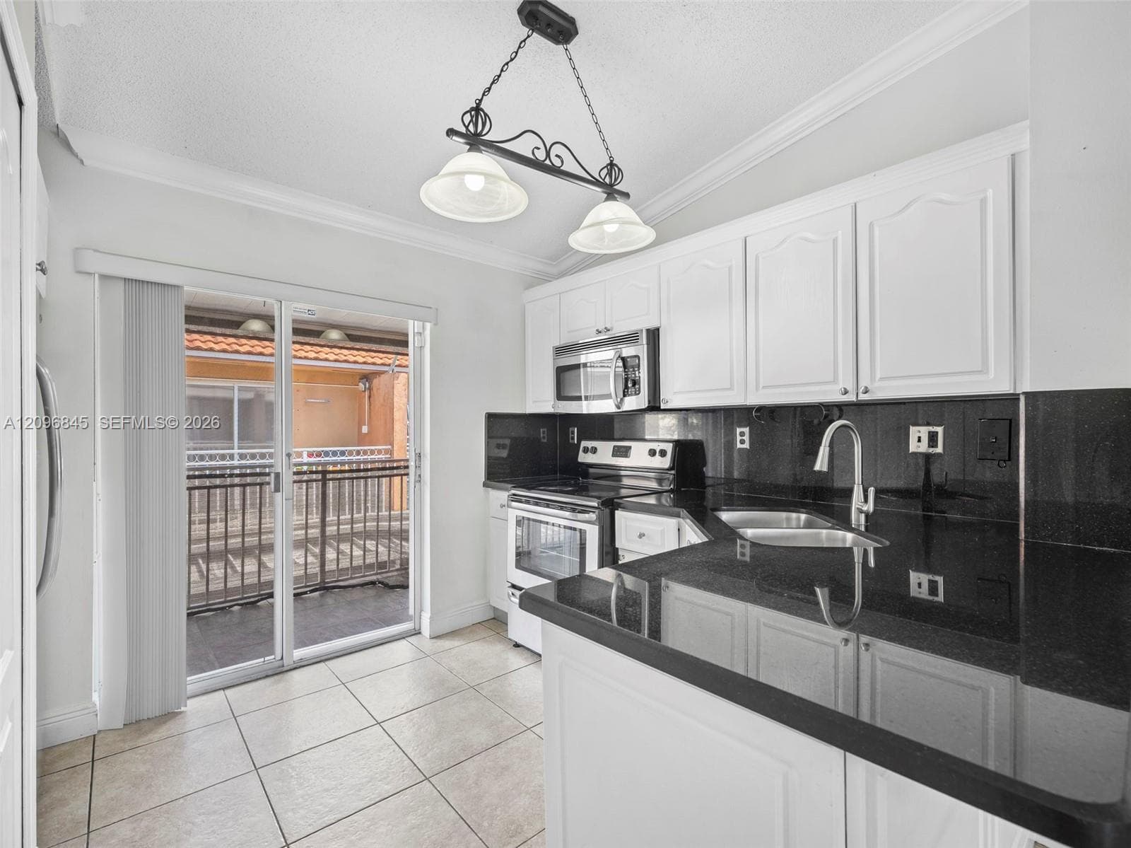 WEST PALM VILLAS III COND · #207 in Hialeah - Photo 6