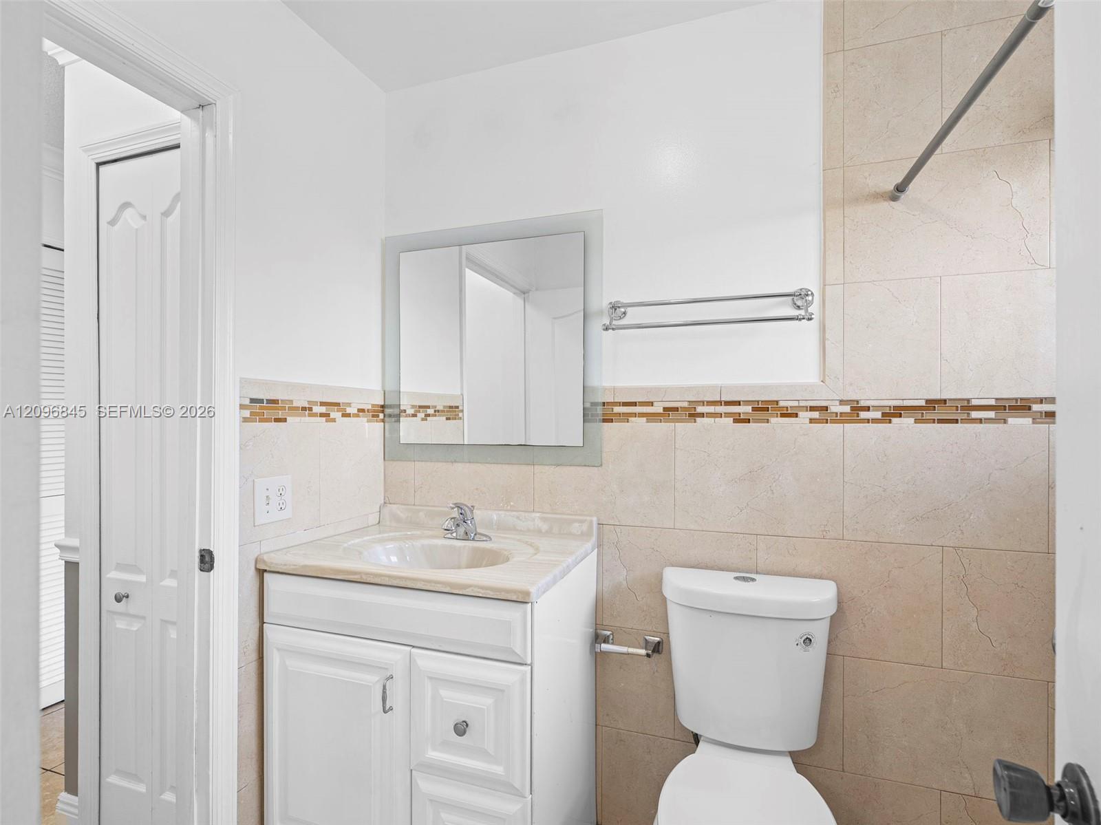 WEST PALM VILLAS III COND · #207 in Hialeah - Photo 13