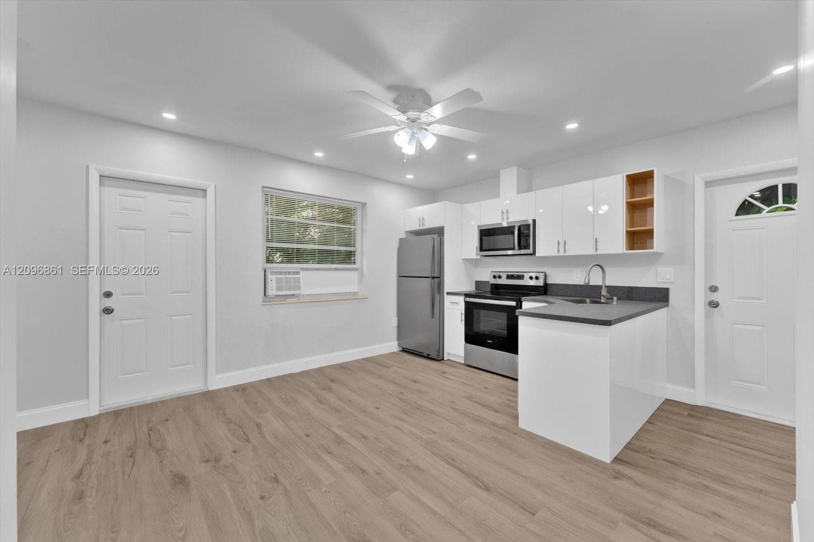 NORTH GATE · #2 in Miami - Photo 10