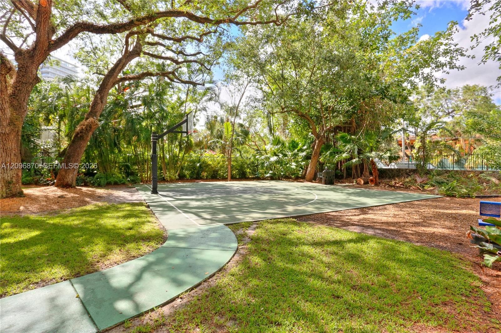 Grovenor House · #507 in Miami - Photo 33