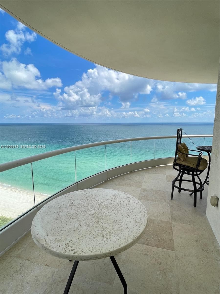Turnberry Ocean Colony · #1701 in Sunny Isles Beach - Photo 24
