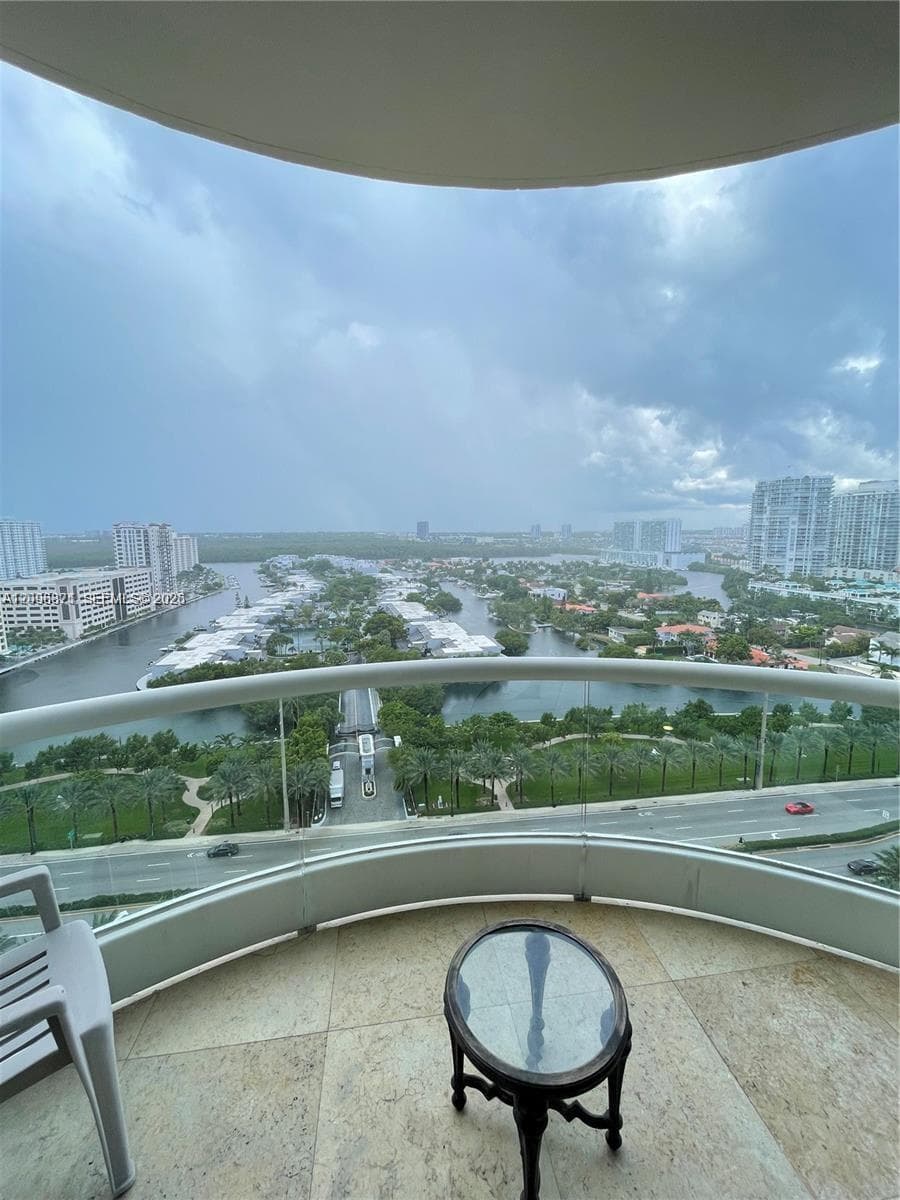 Turnberry Ocean Colony · #1701 in Sunny Isles Beach - Photo 33