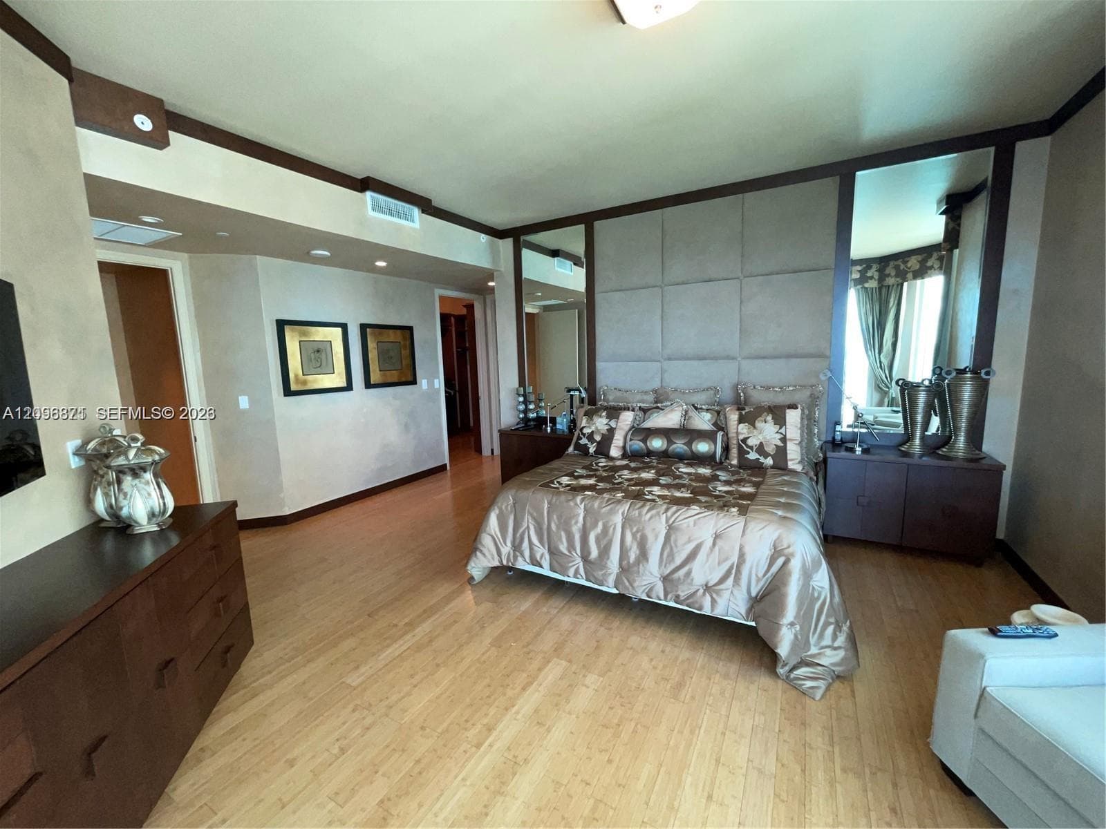 Turnberry Ocean Colony · #1701 in Sunny Isles Beach - Photo 15