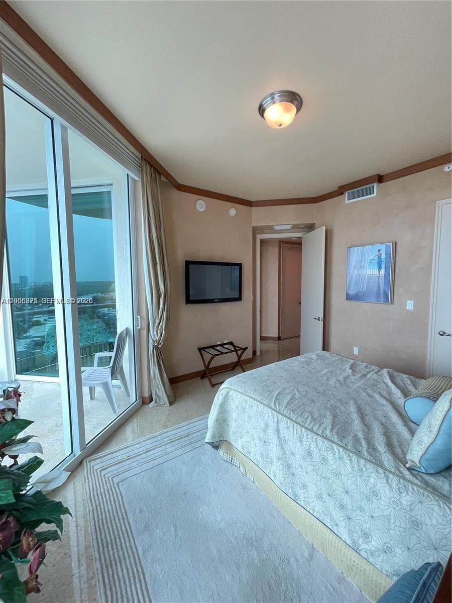 Turnberry Ocean Colony · #1701 in Sunny Isles Beach - Photo 35