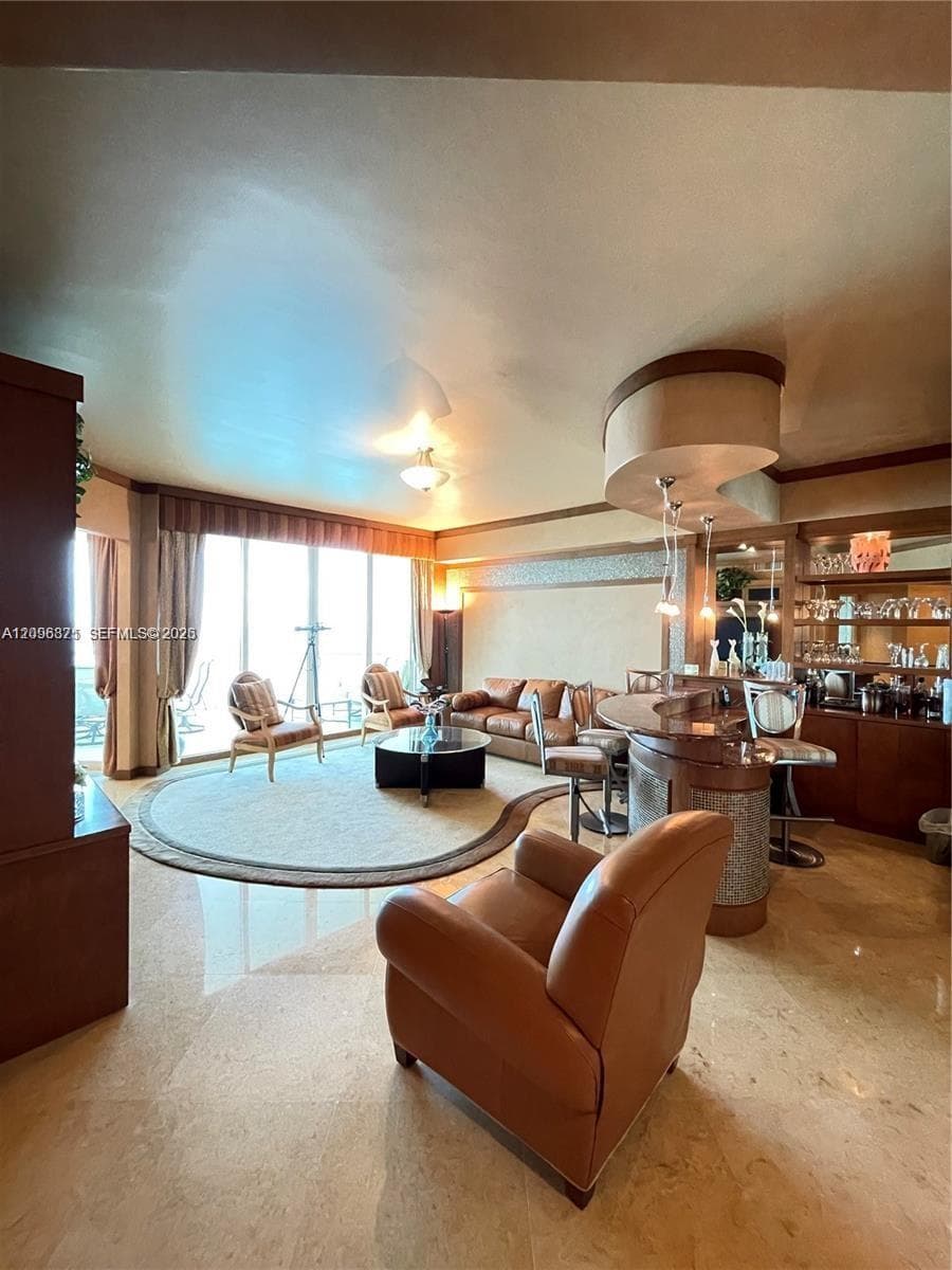 Turnberry Ocean Colony · #1701 in Sunny Isles Beach - Photo 4