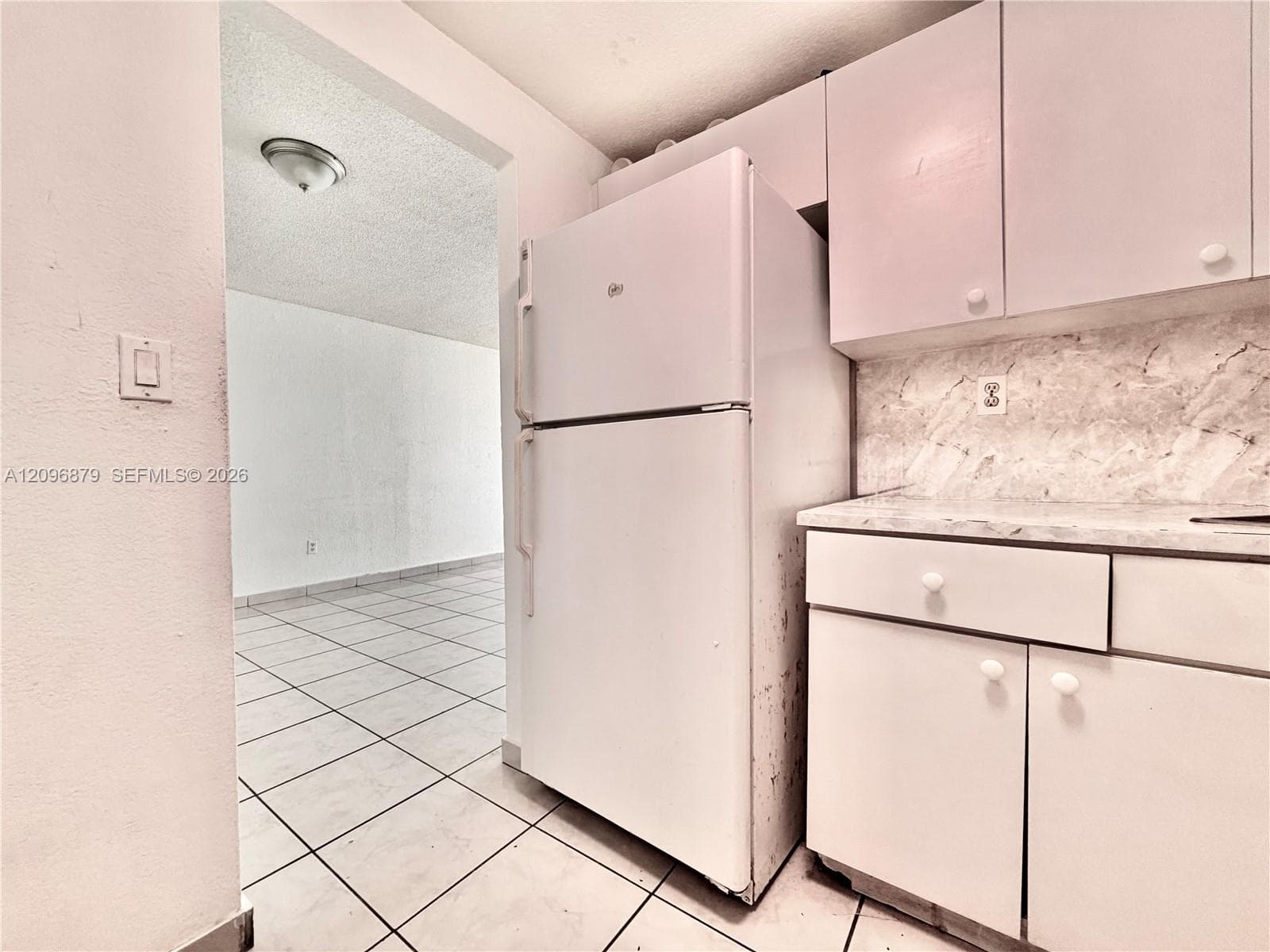 LAS ESTRELLAS CONDO · #320 in Hialeah - Photo 3