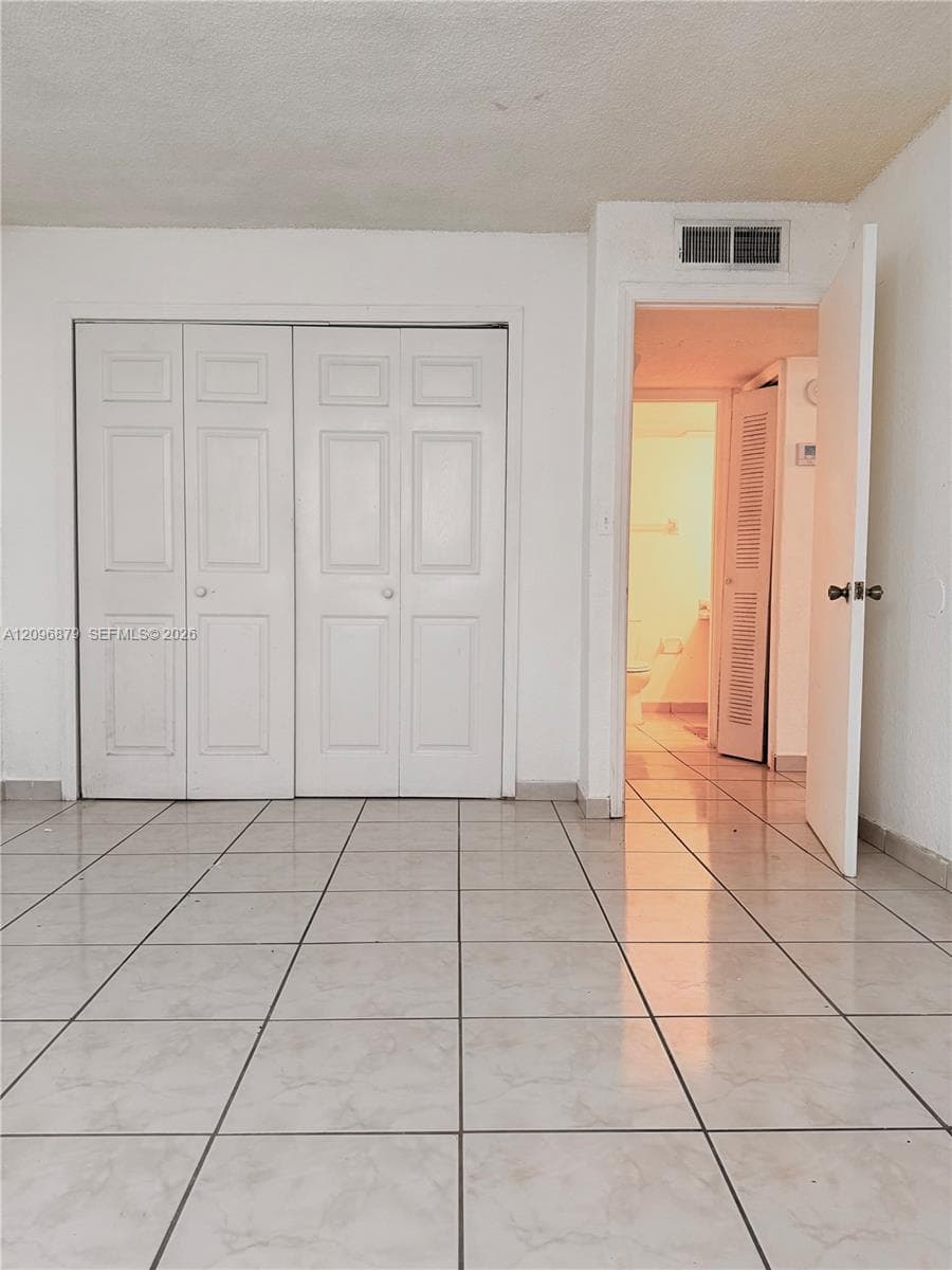 LAS ESTRELLAS CONDO · #320 in Hialeah - Photo 15