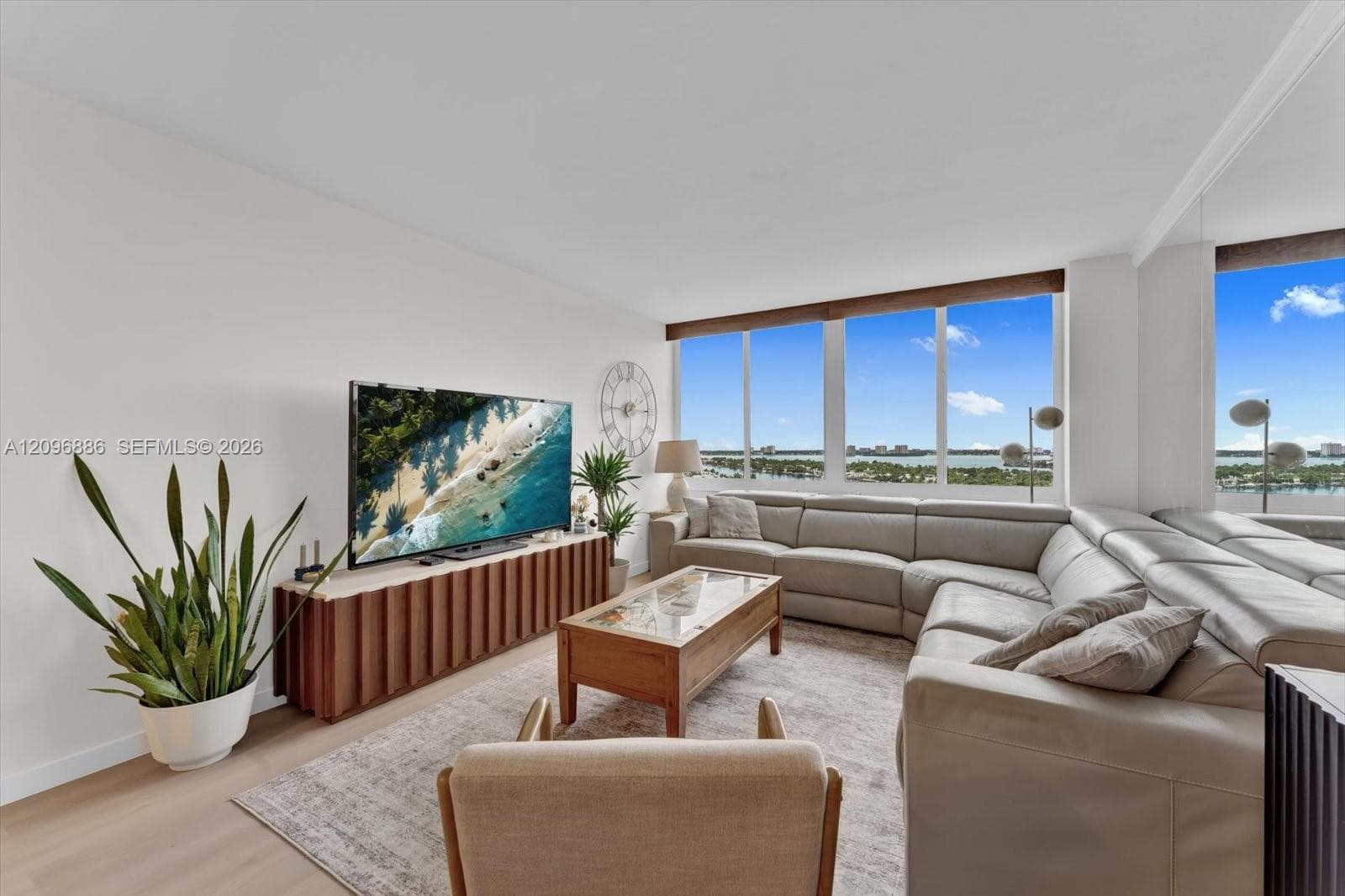 PARKVIEW POINT CONDO · #14B in Miami Beach - Photo 3