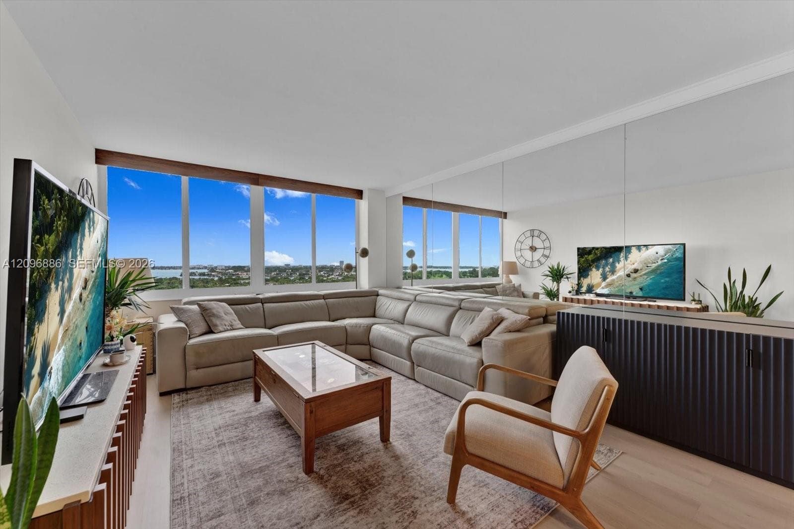 PARKVIEW POINT CONDO · #14B in Miami Beach - Photo 1