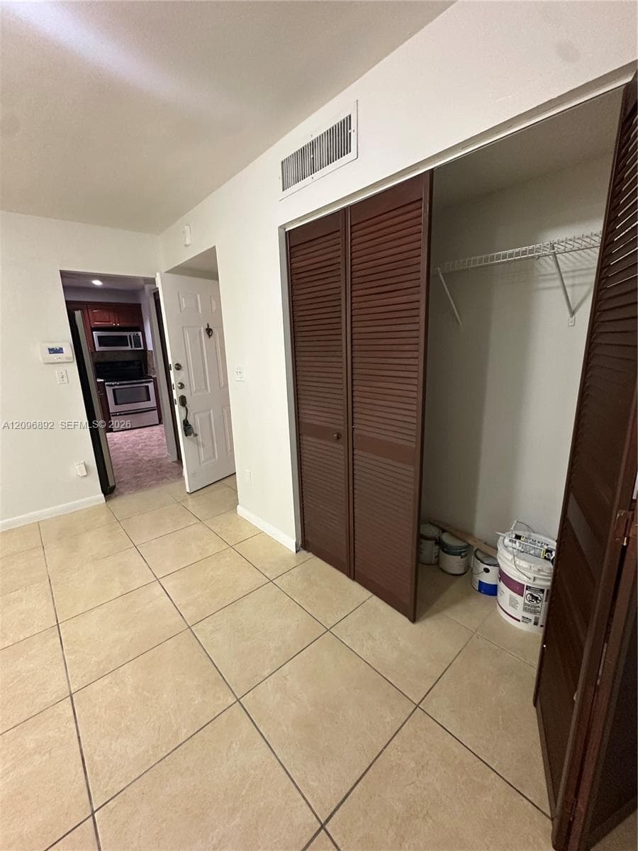 WISPERWOOD VILLAGE CONDO · #A409 in Miami - Photo 3