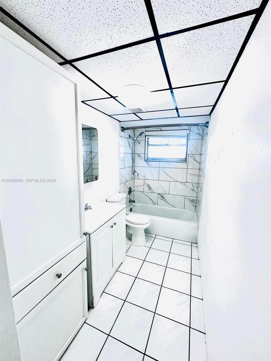 CASA DEL SOL CONDO · #535 in Hialeah - Photo 7
