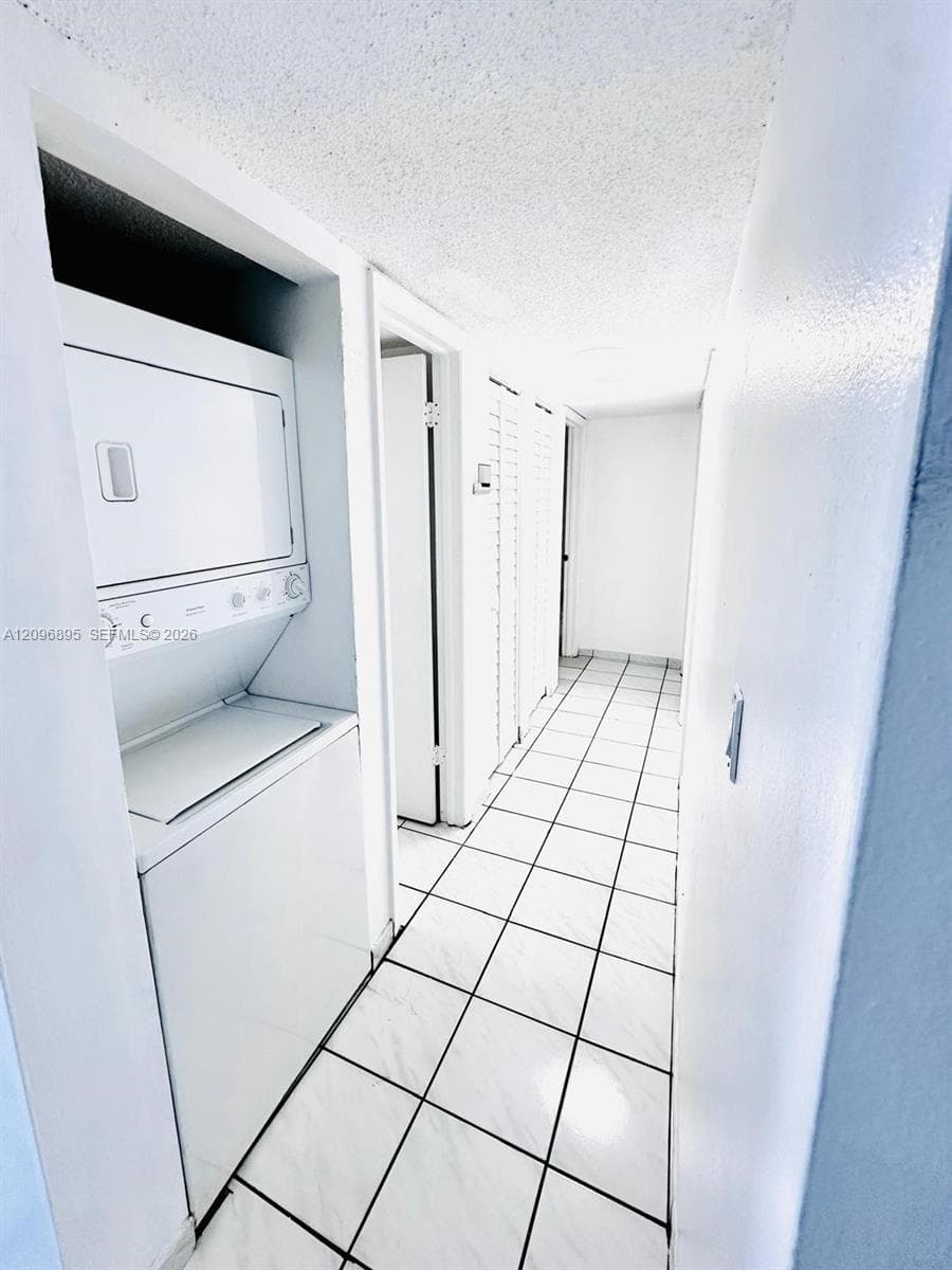 CASA DEL SOL CONDO · #535 in Hialeah - Photo 9