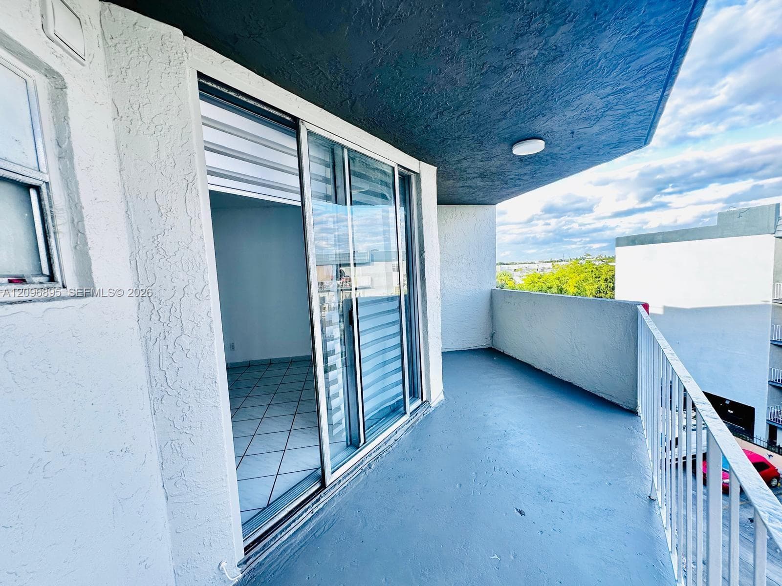 CASA DEL SOL CONDO · #535 in Hialeah - Photo 8