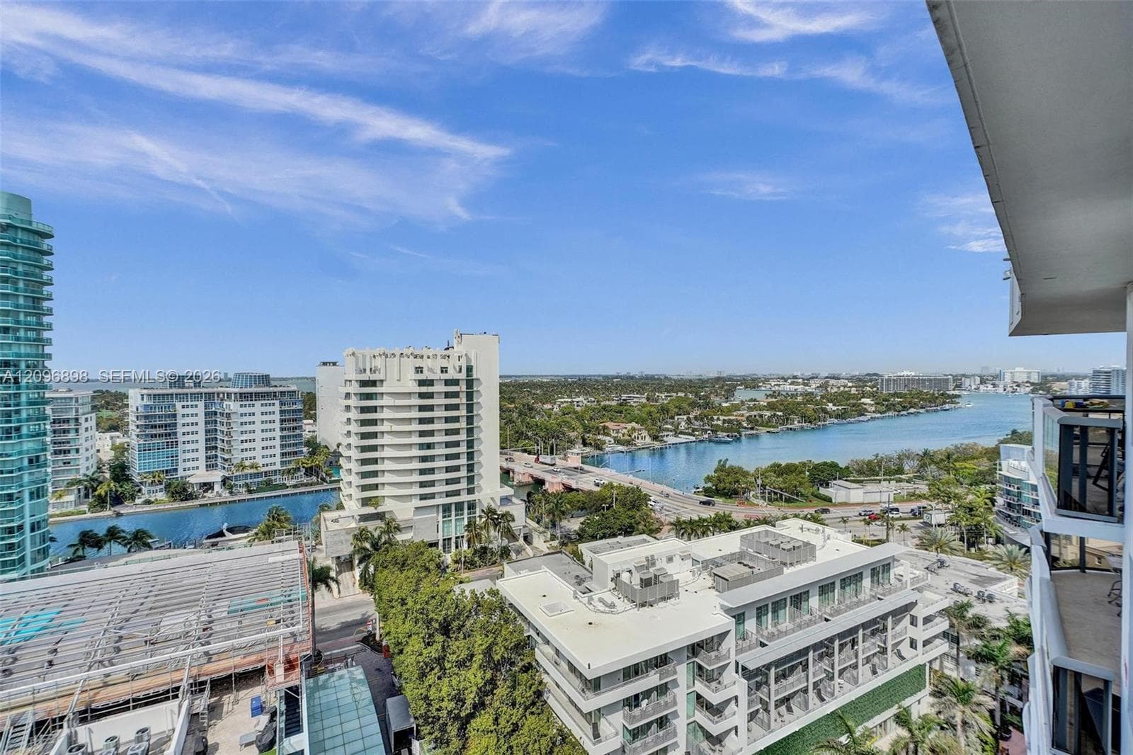 Maison Grande · #1736 in Miami Beach - Photo 13