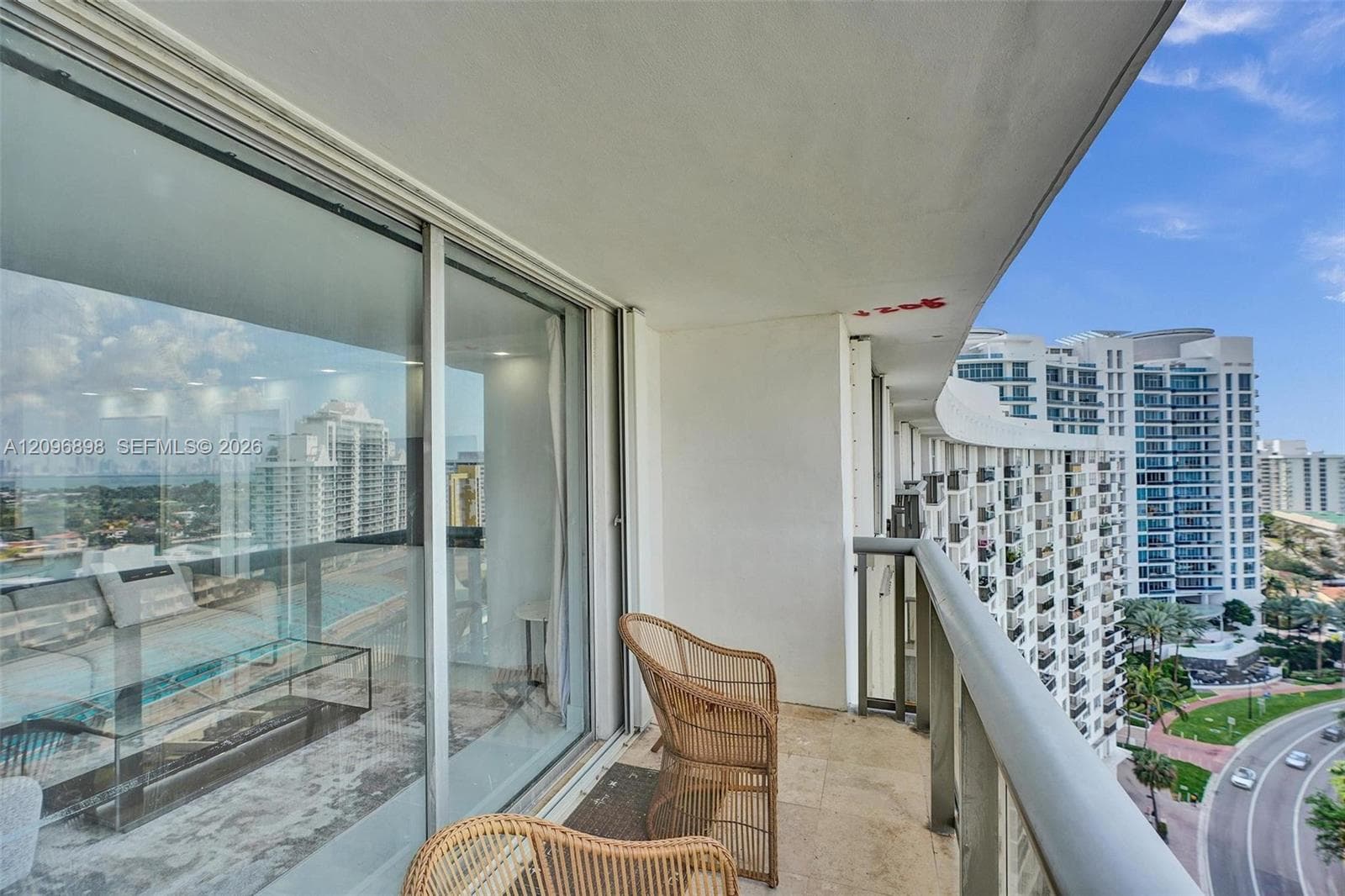 Maison Grande · #1736 in Miami Beach - Photo 12
