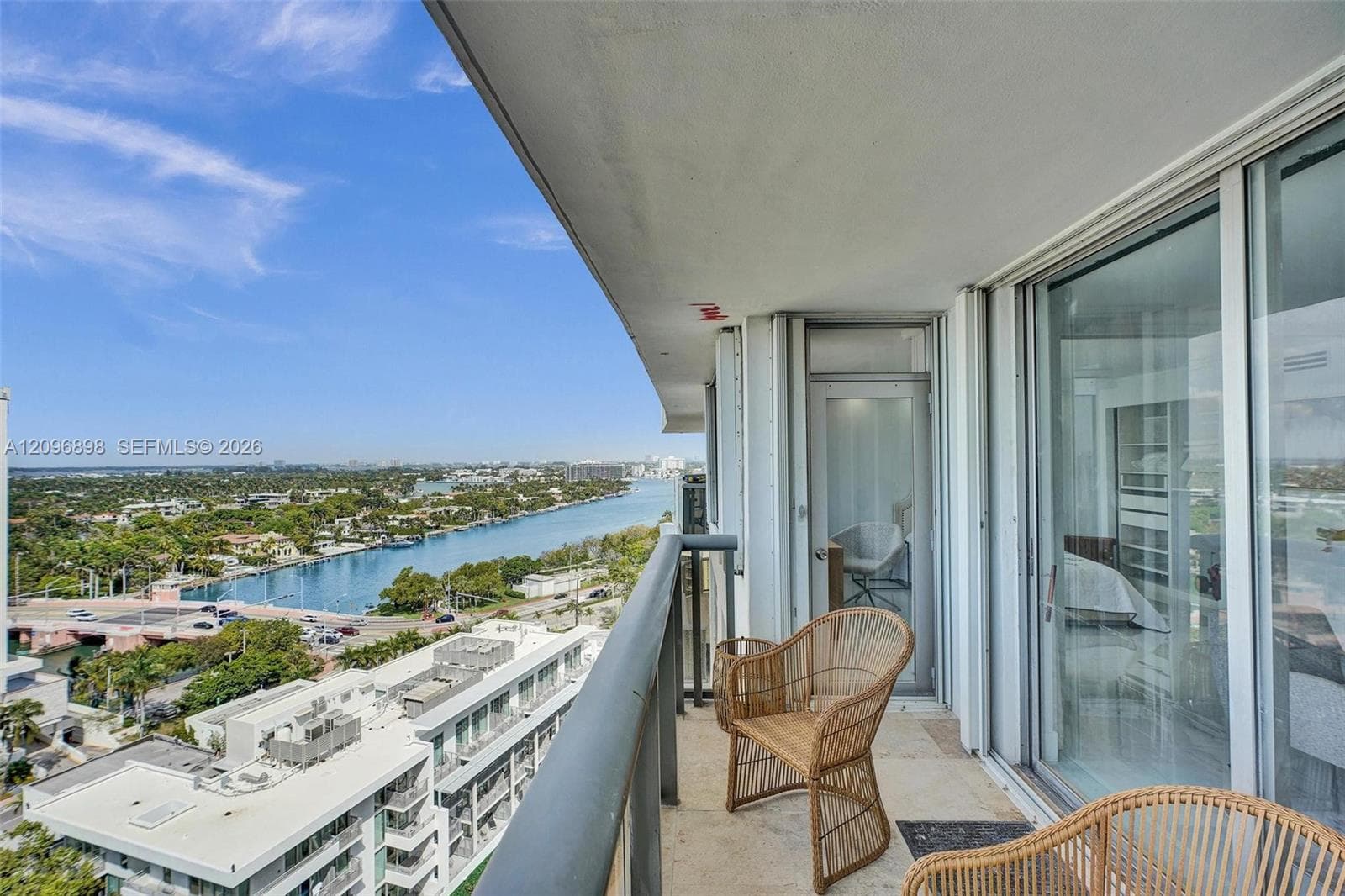 Maison Grande · #1736 in Miami Beach - Photo 14