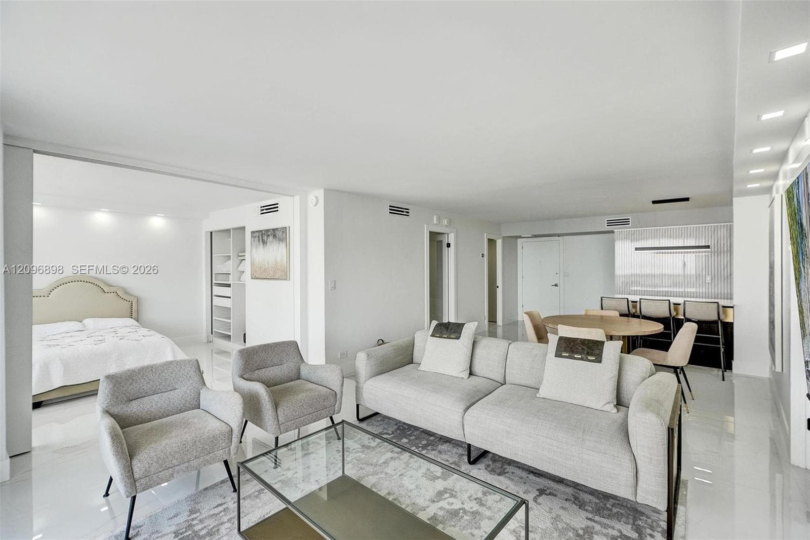 Maison Grande · #1736 in Miami Beach - Photo 18