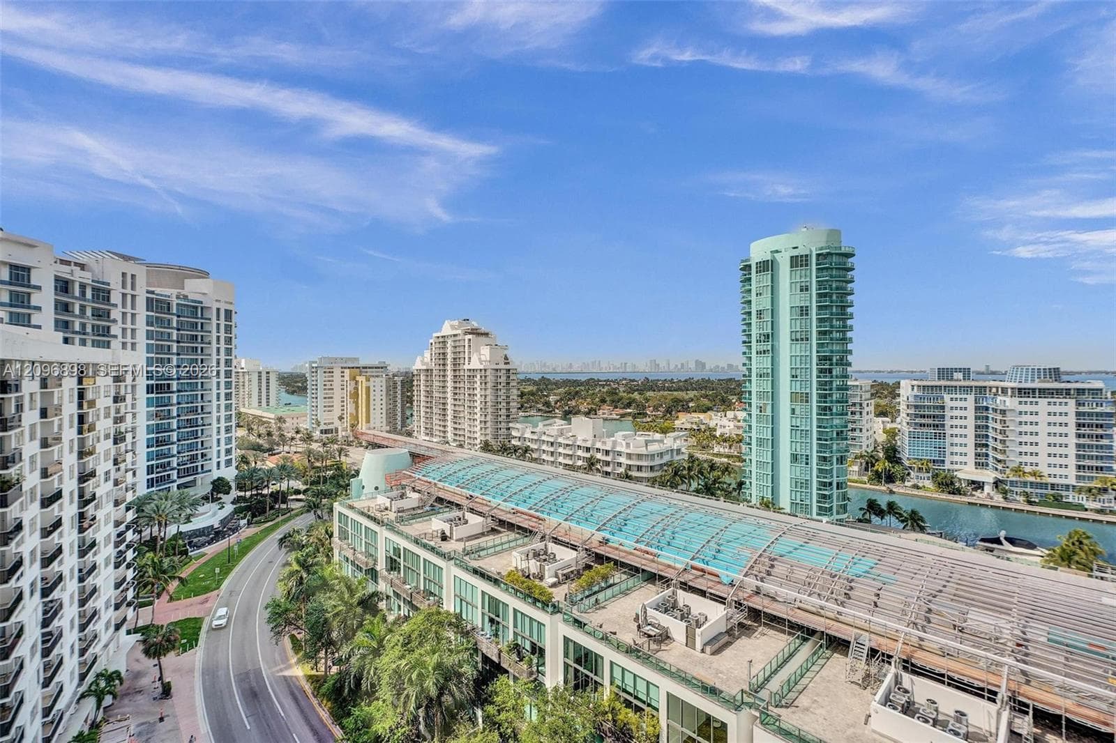 Maison Grande · #1736 in Miami Beach - Photo 15