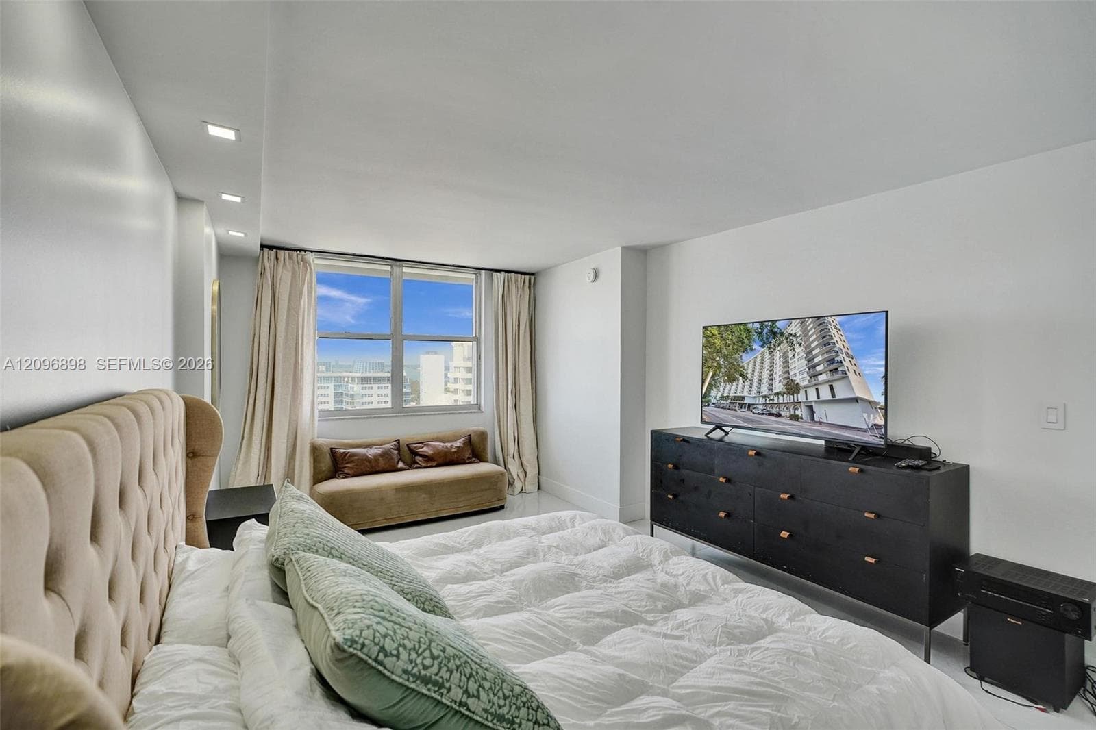 Maison Grande · #1736 in Miami Beach - Photo 39