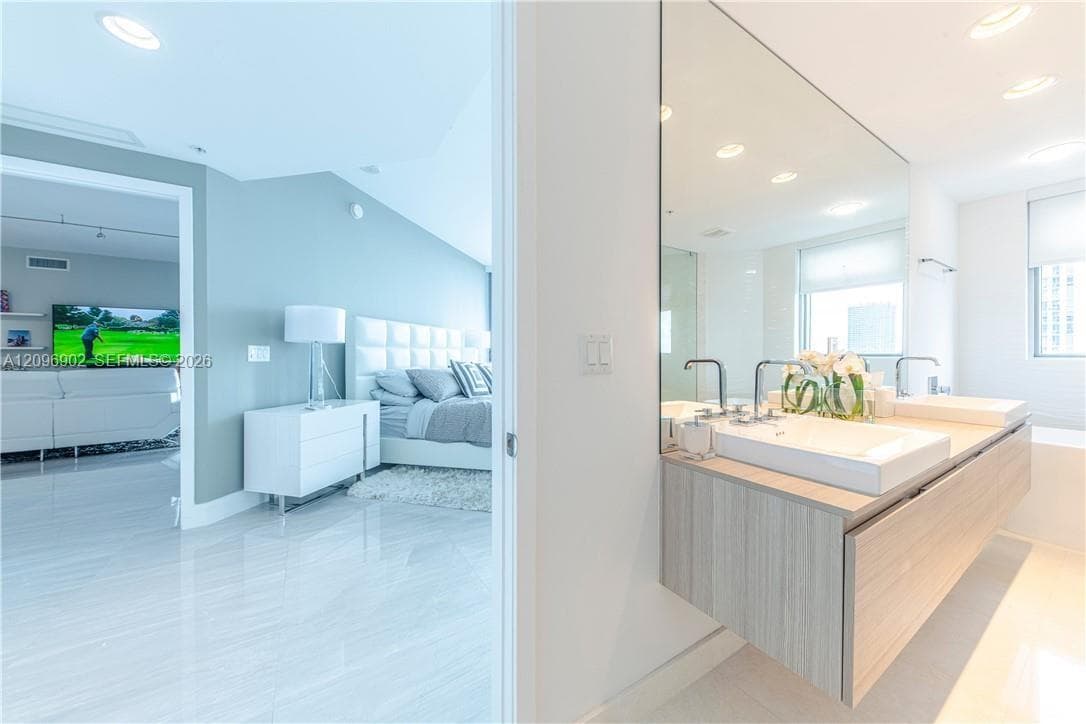 MARINA PALMS RESIDENCES N · #703 in North Miami Beach - Photo 18