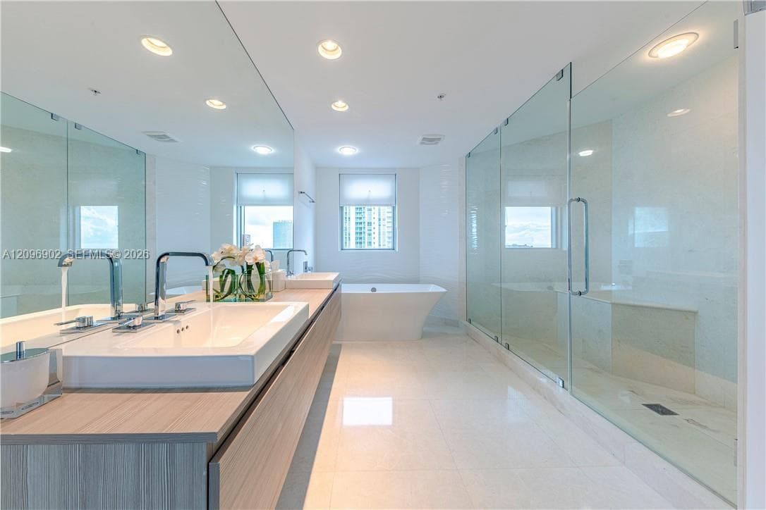 MARINA PALMS RESIDENCES N · #703 in North Miami Beach - Photo 19