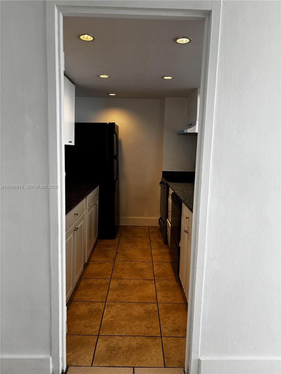 CARIBBEAN TOWERS CONDO · #8F in North Bay Village - Photo 11