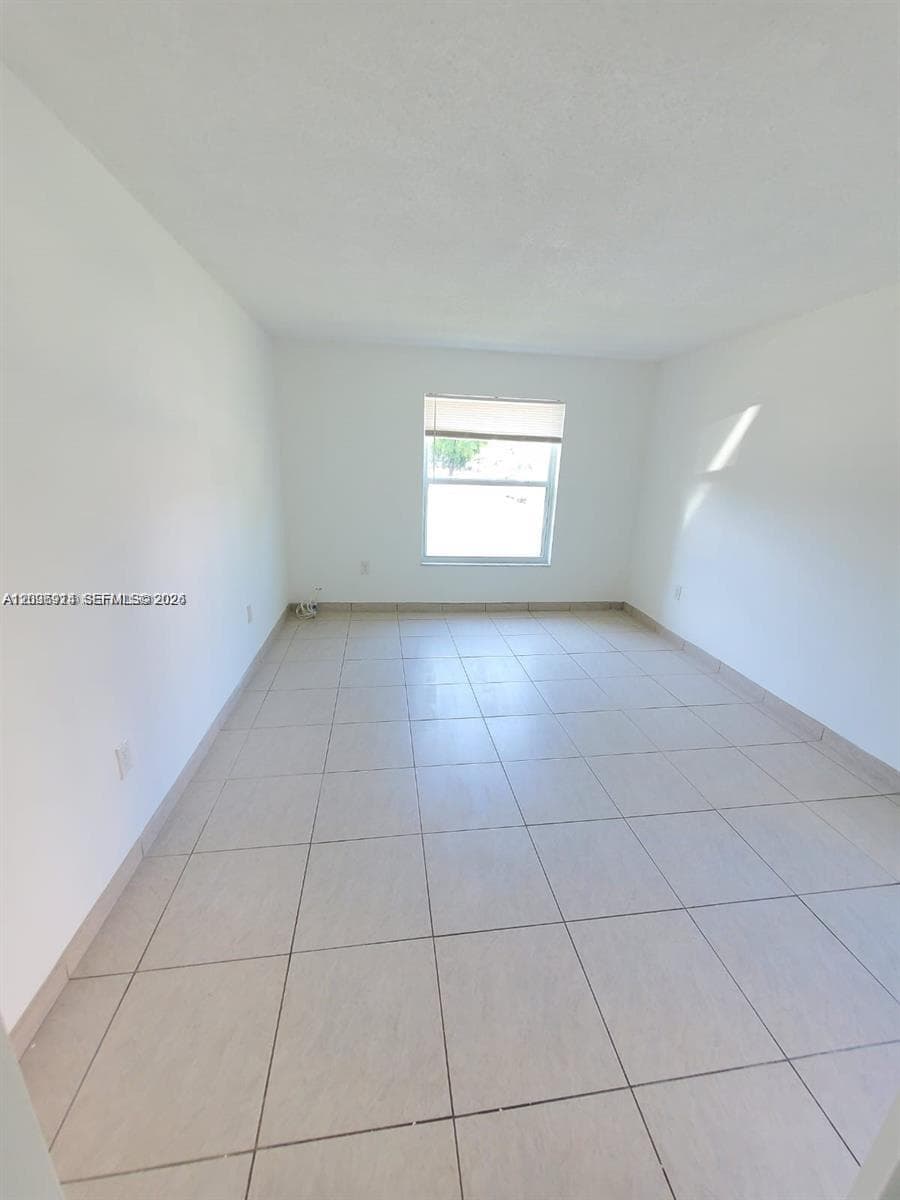 EL CID CONDO · #101 in Miami - Photo 7