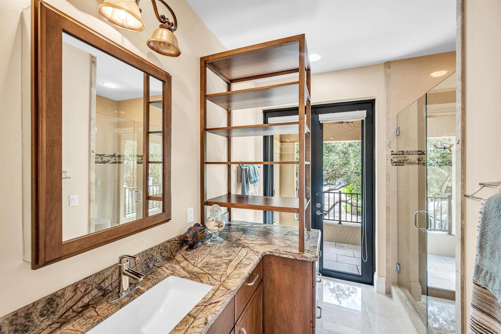 1900 MARIETTA DR-75