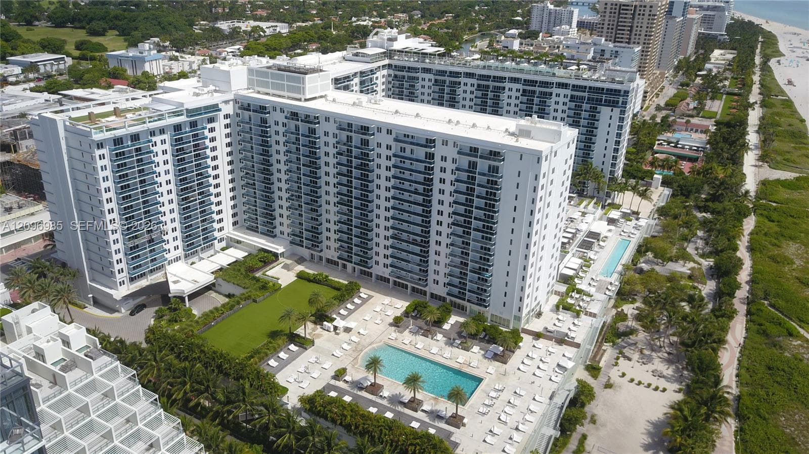 Roney Palace · #742 in Miami Beach - Photo 31