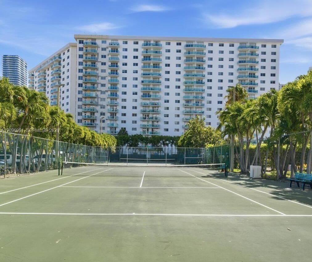 OCEANVIEW BUILDING B COND · #510 in Sunny Isles Beach - Photo 16