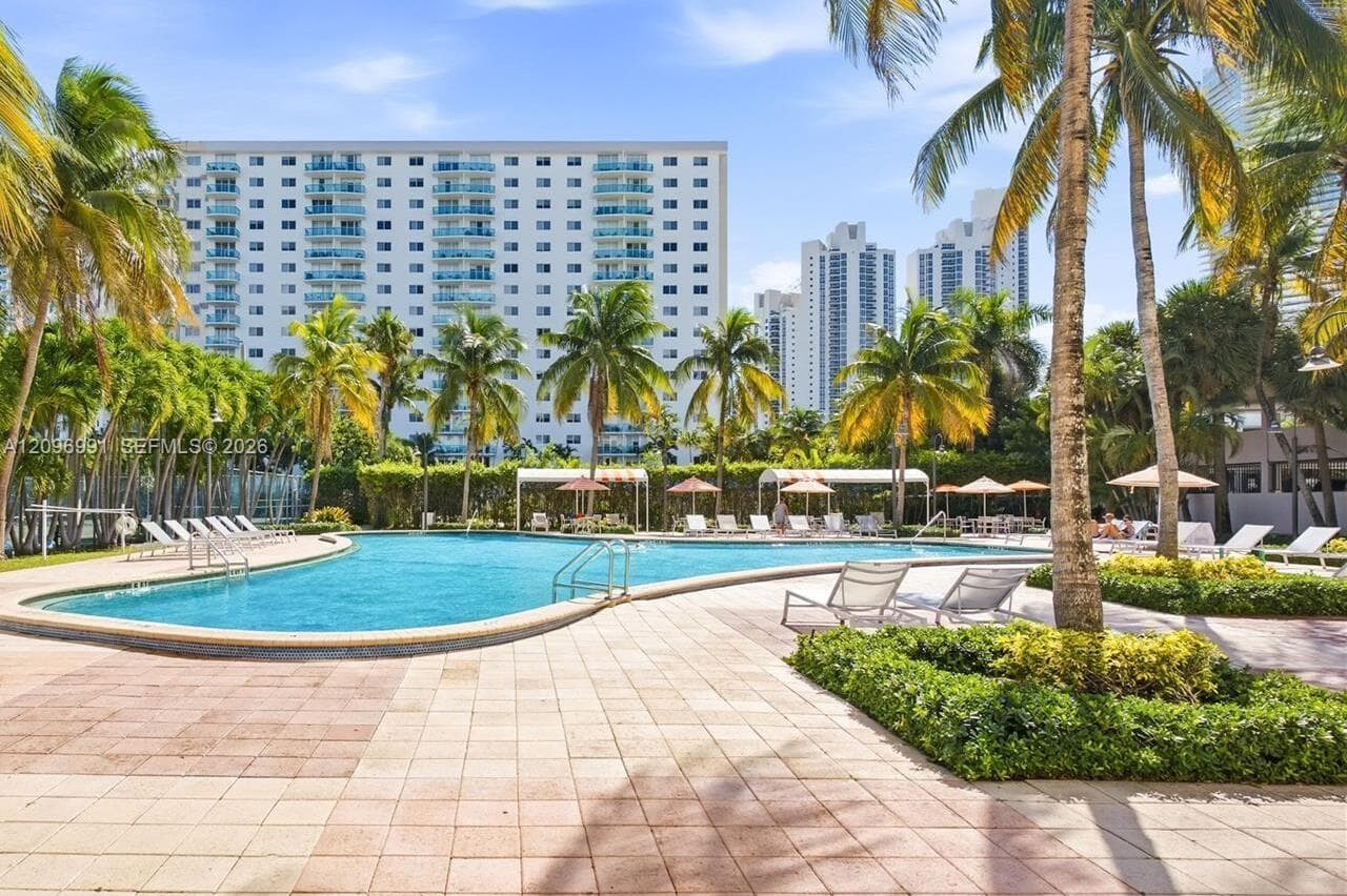 OCEANVIEW BUILDING B COND · #510 in Sunny Isles Beach - Photo 15