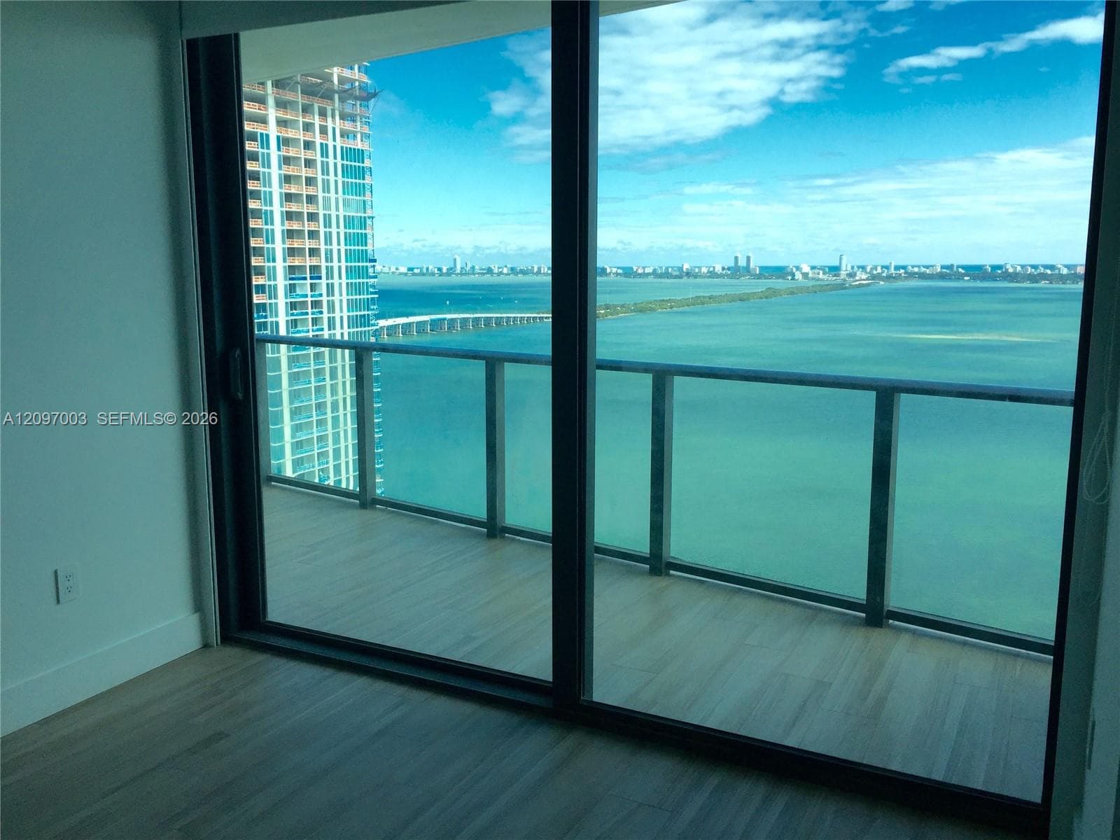 Icon Bay · #3104 in Miami - Photo 7