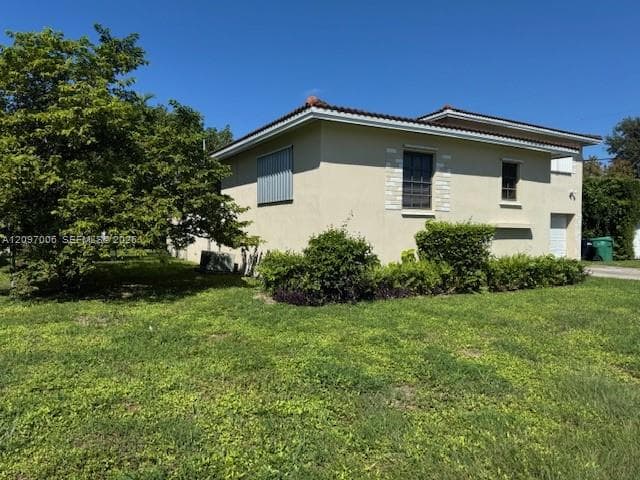 1800 SW 83rd Ave photo 2