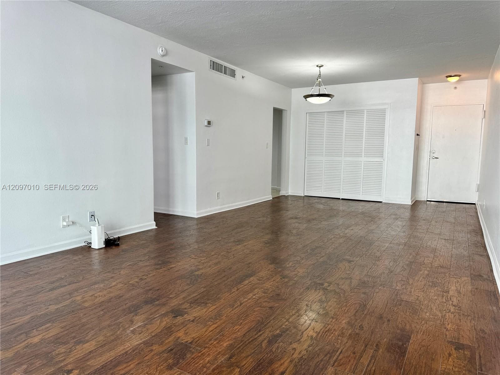 RESIDENCES ON HOLLYWOOD B · #307 in Hollywood - Photo 4