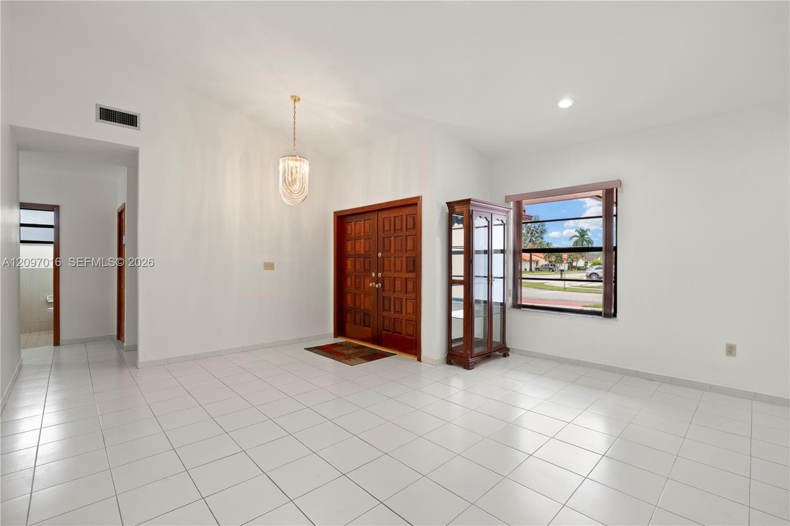 10980 SW 38th St photo 5