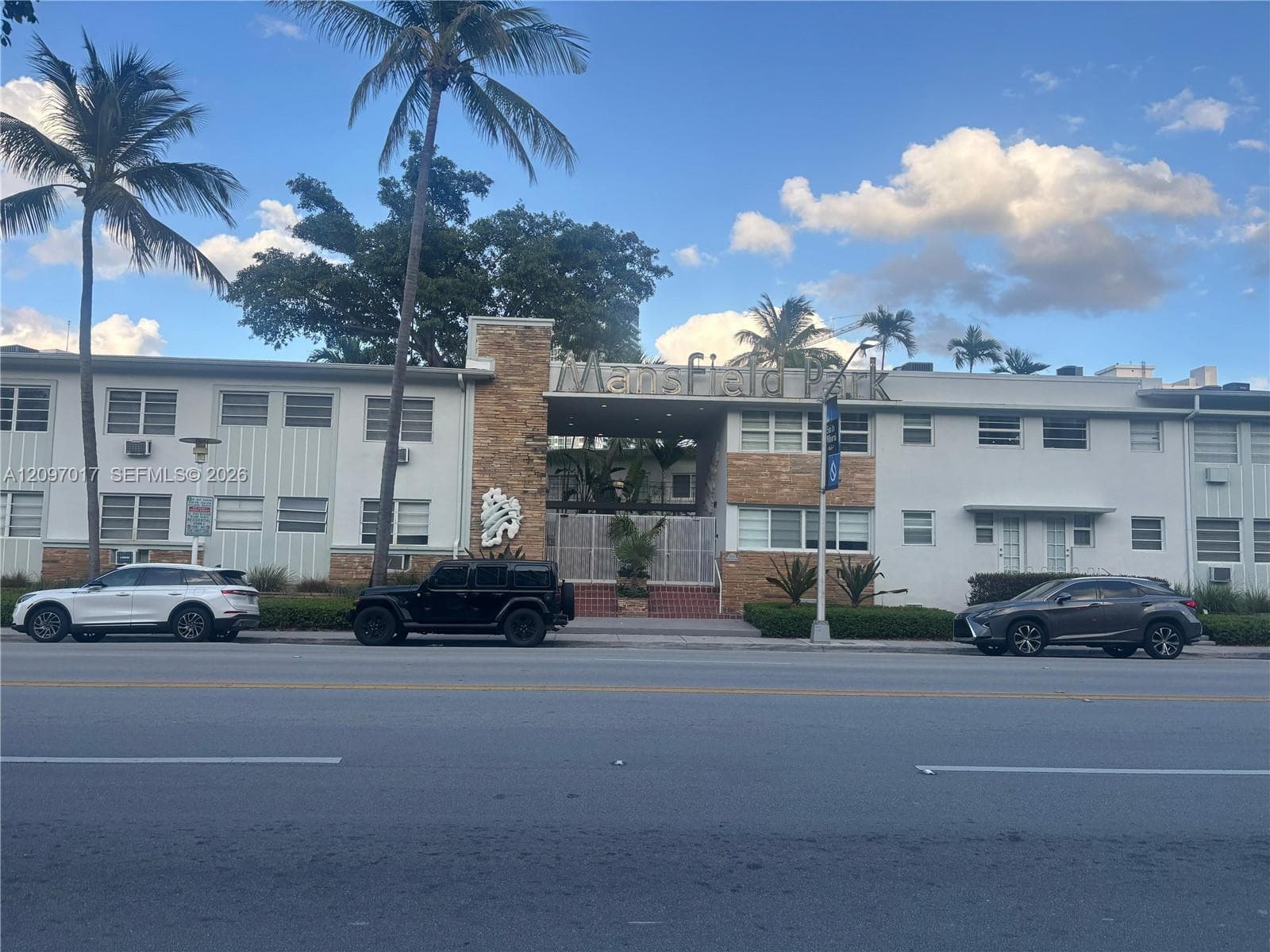 MANSFIELD PARK CONDO · #10 in Miami Beach - Photo 2