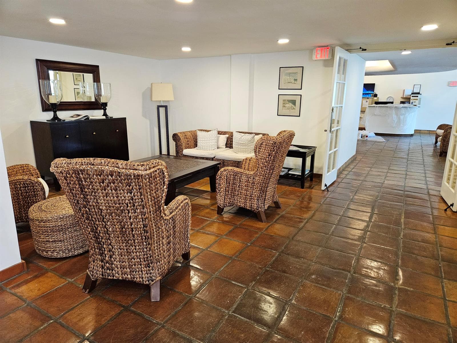 139 Sunrise- Common Area 1