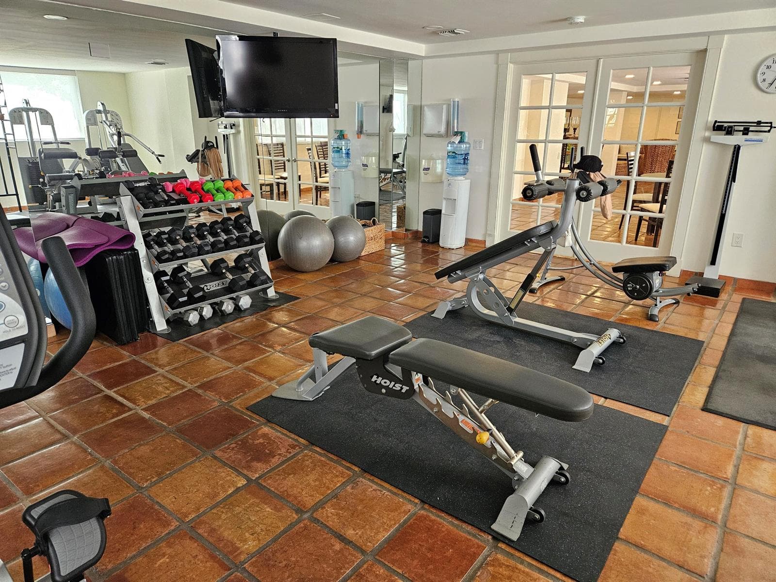 139 Sunrise- Gym