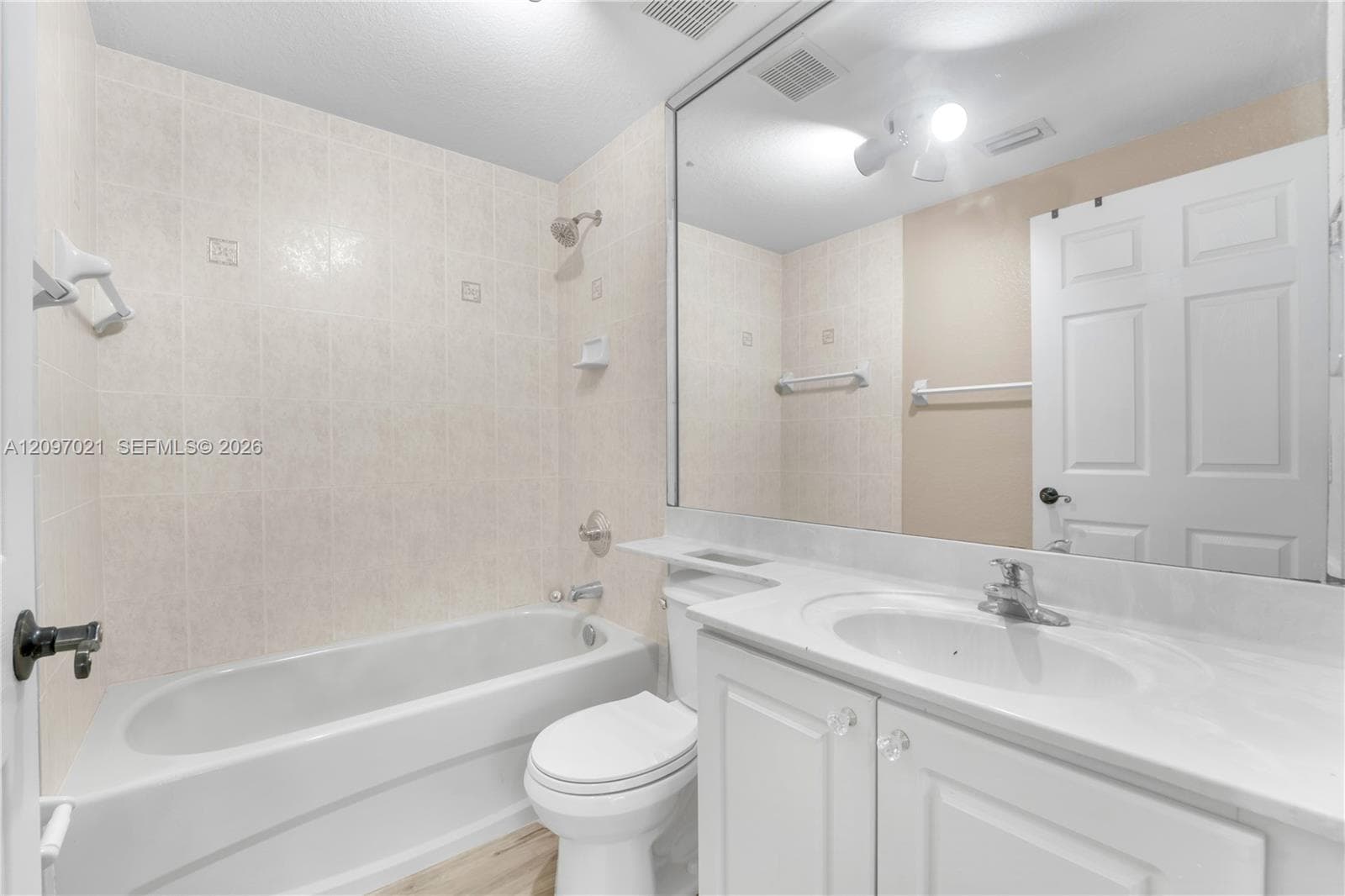7080 NW 174th Ter #102 photo 32