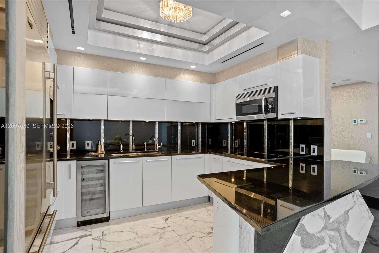 Jade Ocean · #4203 in Sunny Isles Beach - Photo 8