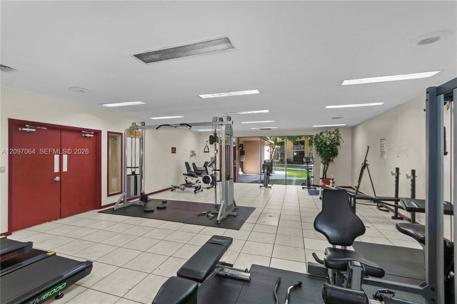PARC VISTA CONDO · #13900 in Miami - Photo 24