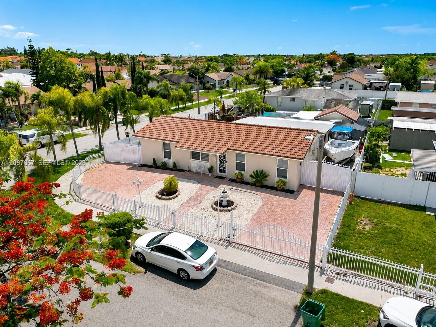 25305 SW 124 CT photo 13