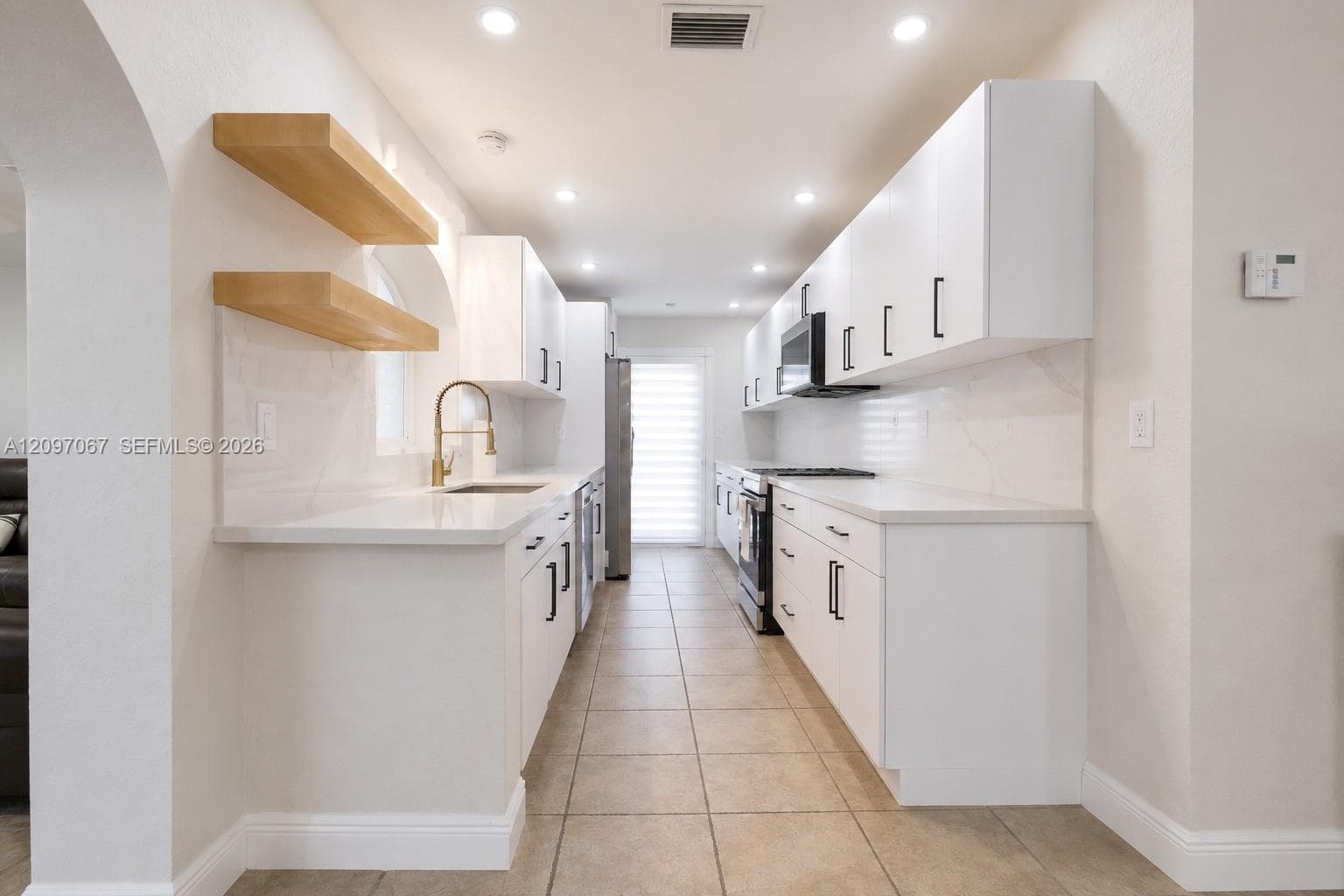 25305 SW 124 CT photo 15