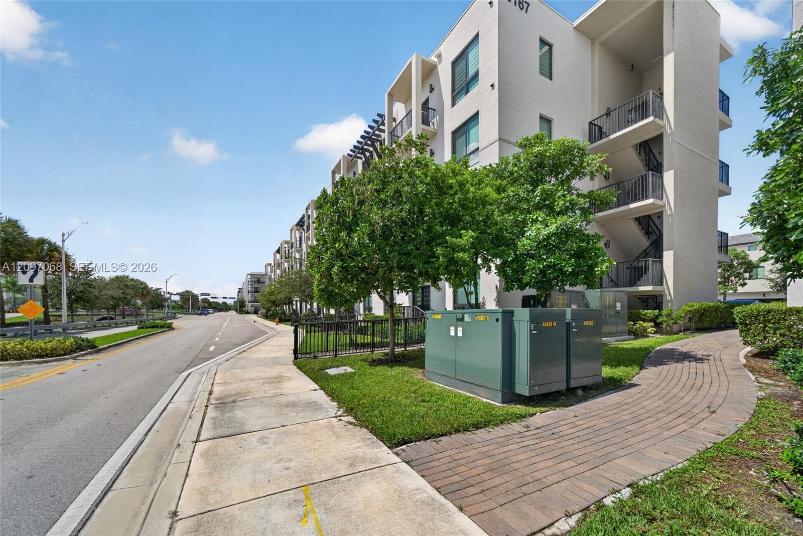 DOWNTOWN DORAL SOUTH PHAS · #E-208 in Doral - Photo 23