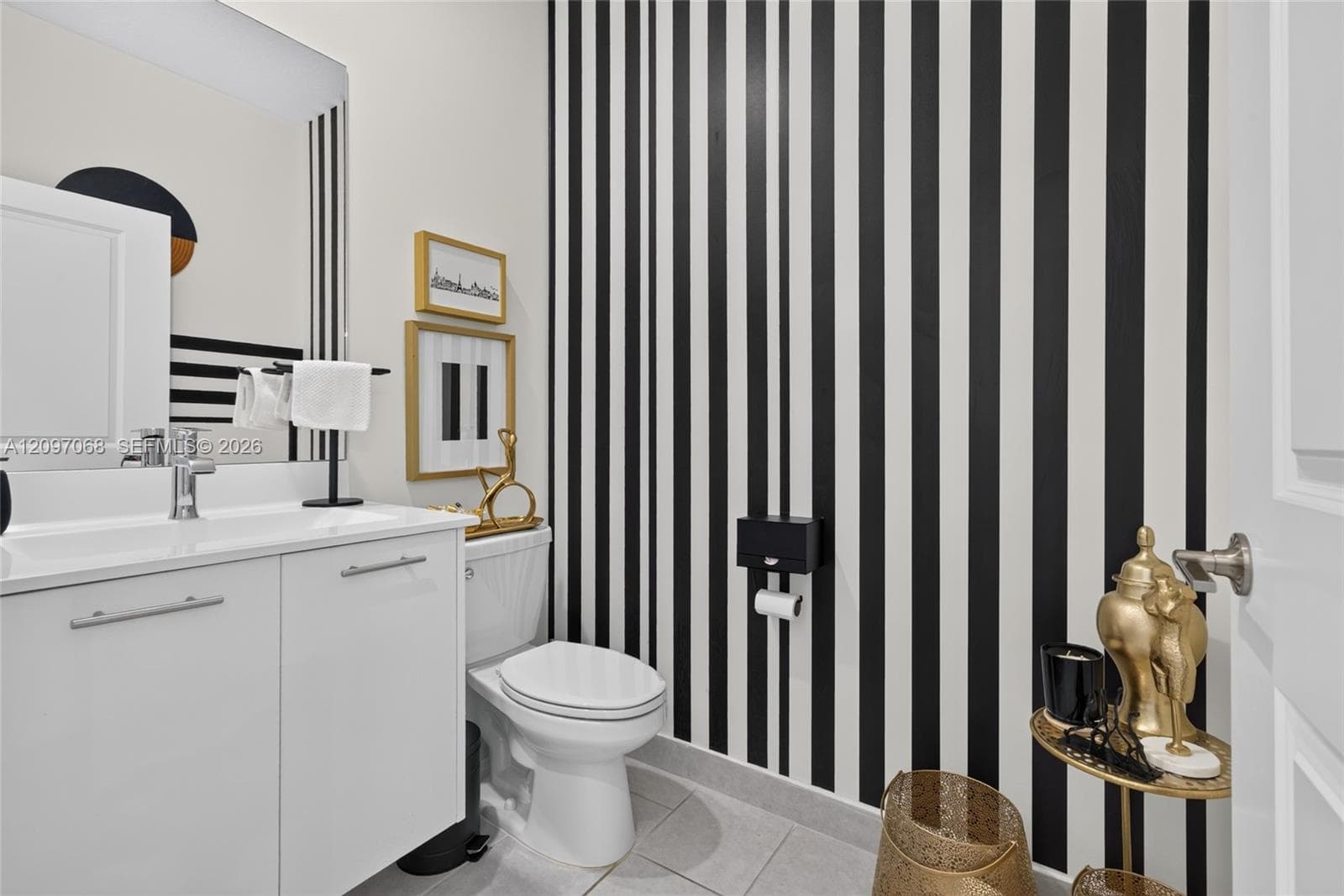 GUEST BATH