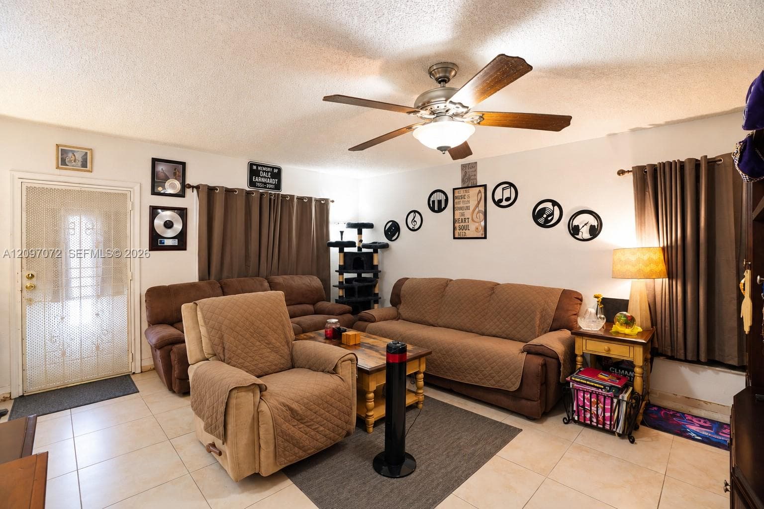 4601 SW 137th Ct photo 3