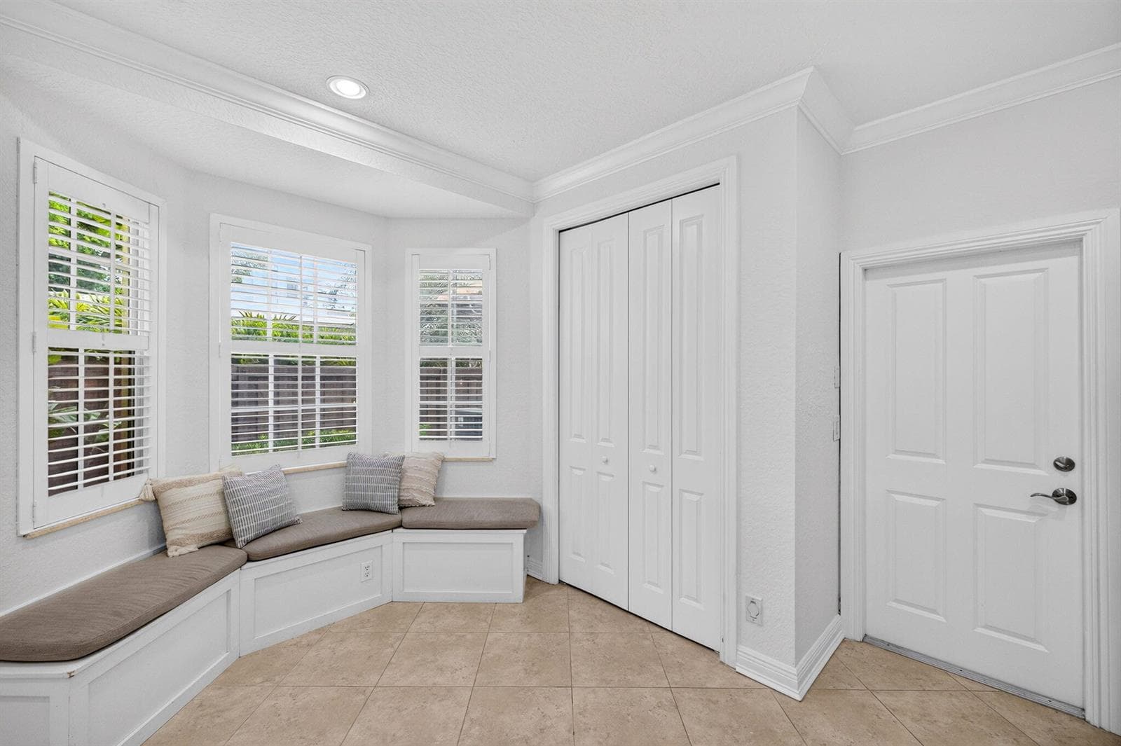 33-web-or-mls-a699A9388