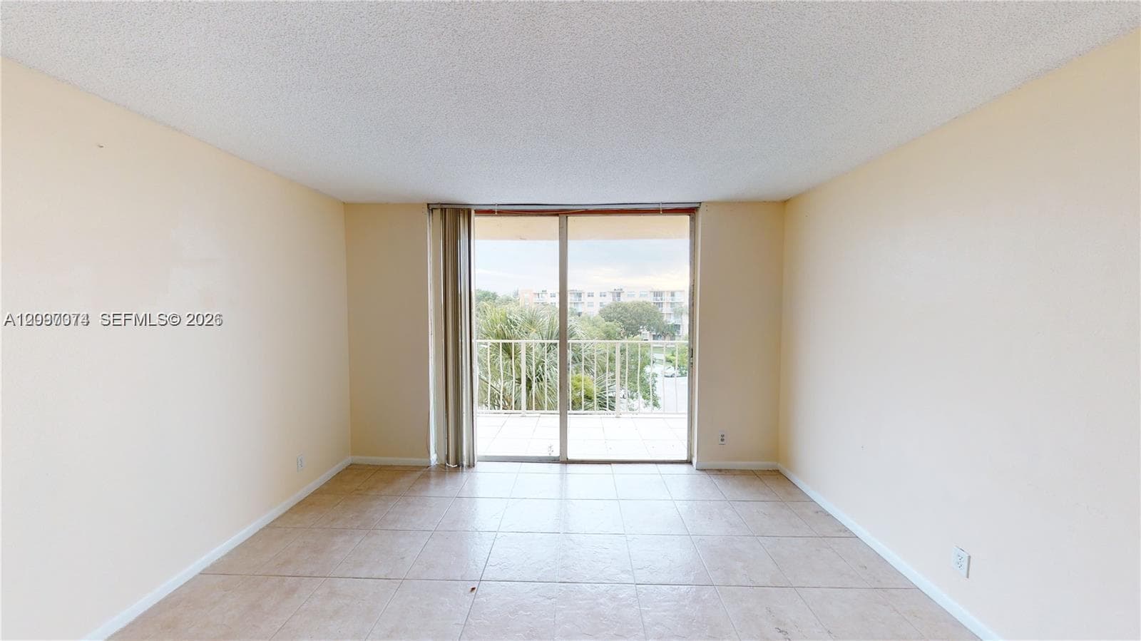 BREAKWATERS OF THE PALM B · #4L in West Palm Beach - Photo 14