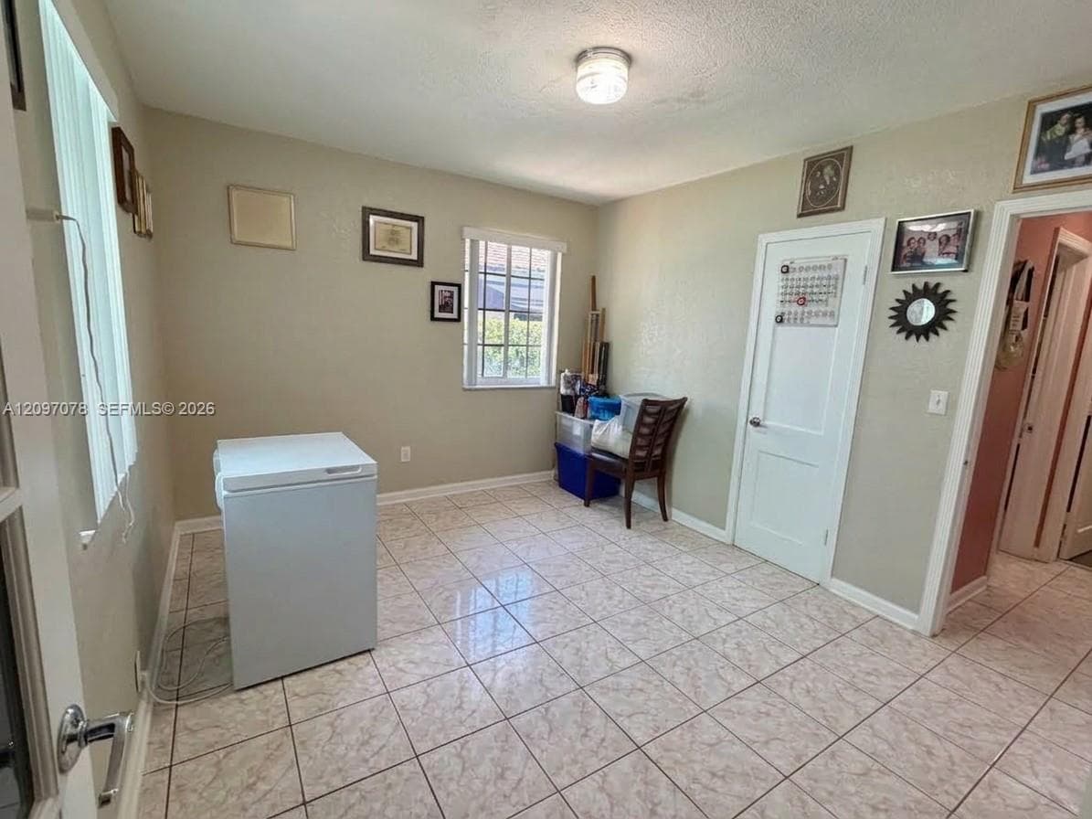 4450 SW 2nd St photo 17