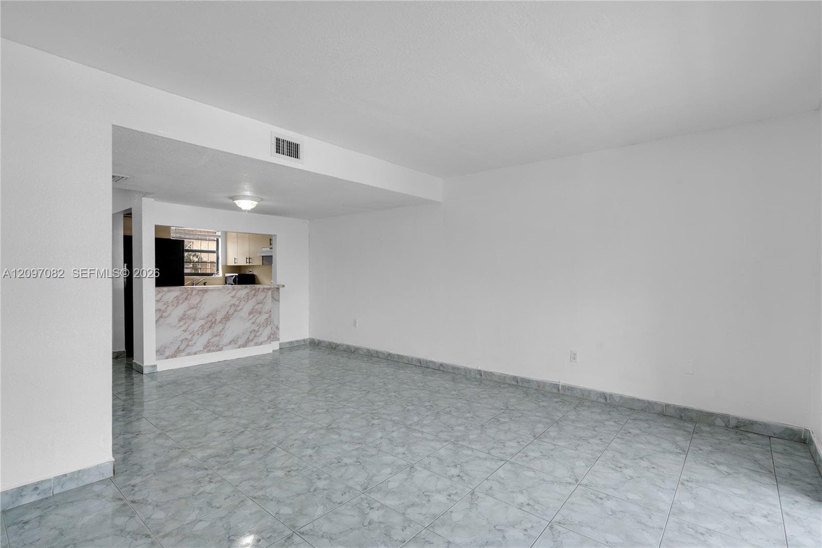 Alhambra IV Condo · #13 in Hialeah - Photo 5